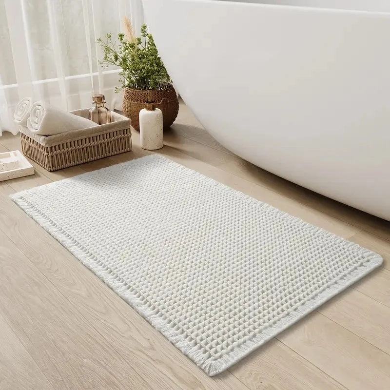 Non-slip textured waffle bath mat designed for quick-drying and enhanced safety, perfect for bathrooms and preventing slips. 5