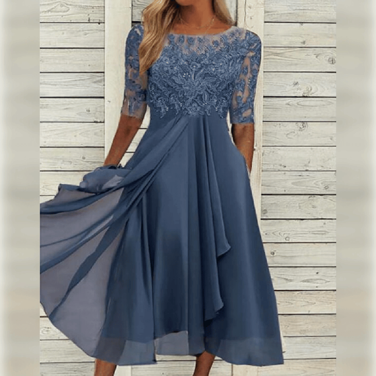 Elegant Flowy Women's Dress With Lace Bodice