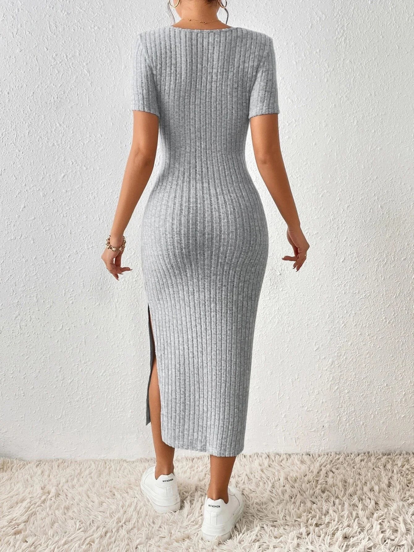 Modern Woman Knitted Dress – Short Sleeve Square Collar With Elegant Side Slit