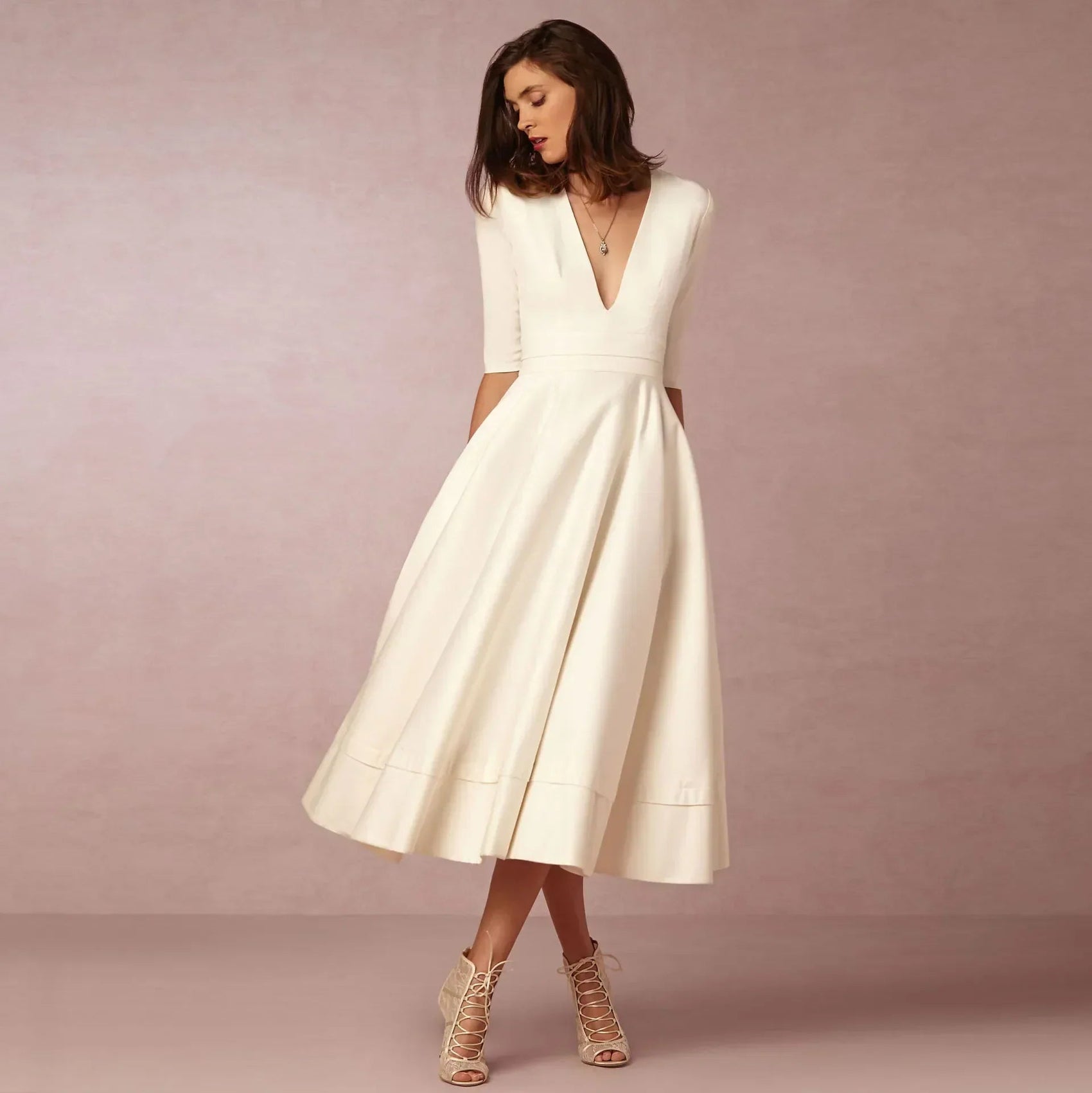 Refined Fitted Ivoire Midi Dress for Polished Daytime Events