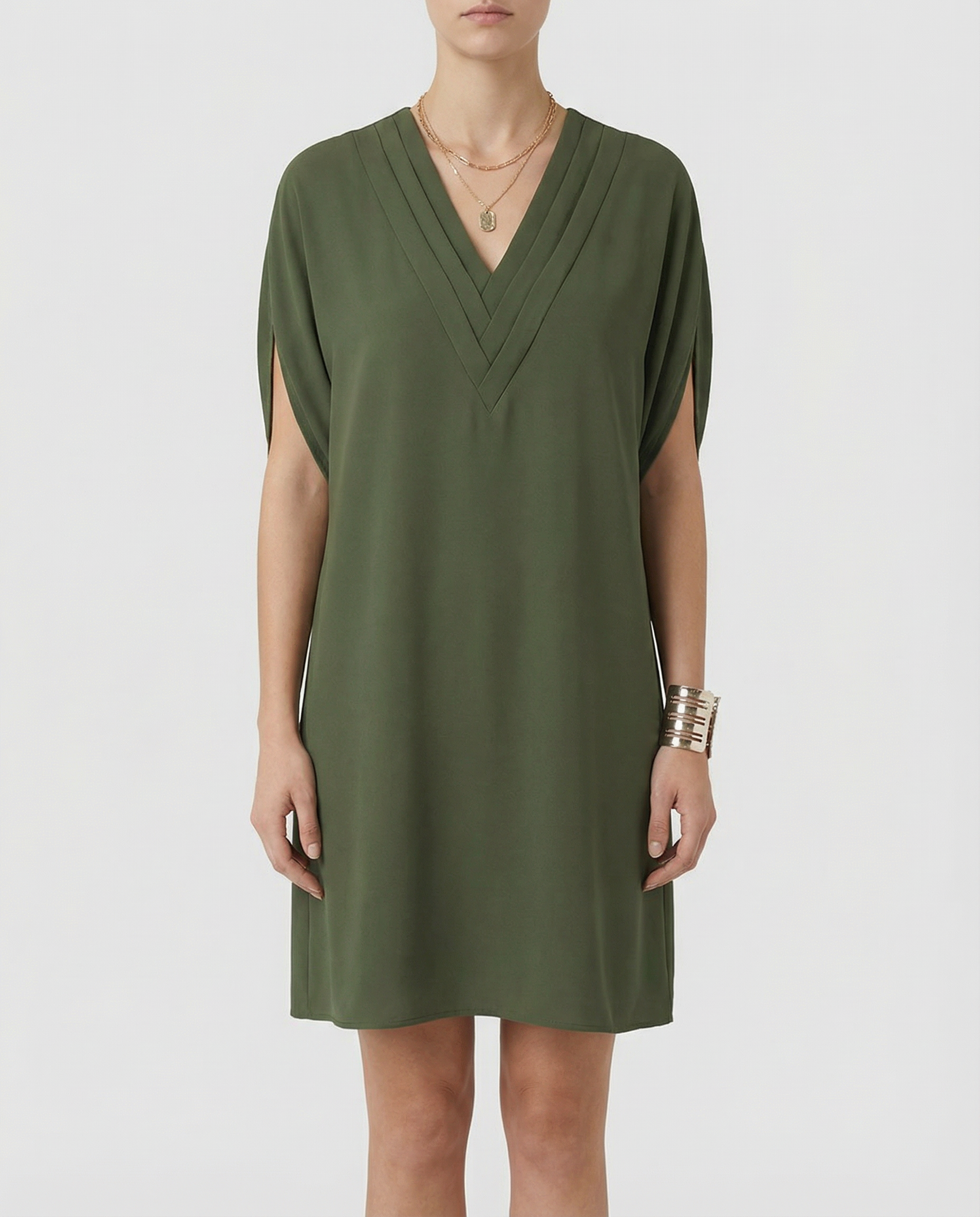 Summer V-Neck Dress – Elegant Multi-Layered Casual Outfit