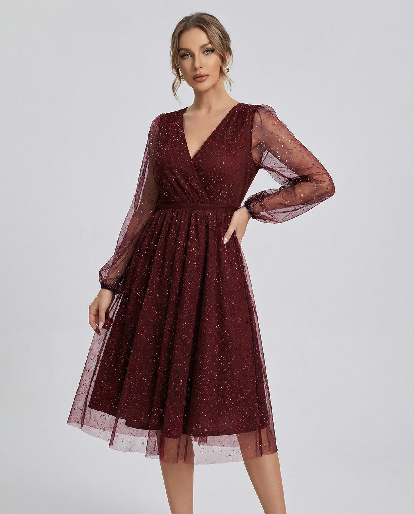 V-Neck Cocktail Dress – Elegant Slim Fit for Sophisticated Events